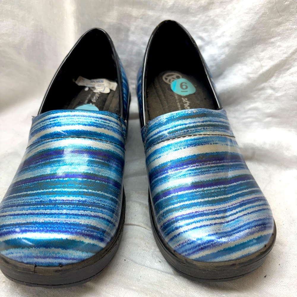 Brand new never worn Chef no slip and fall shoes